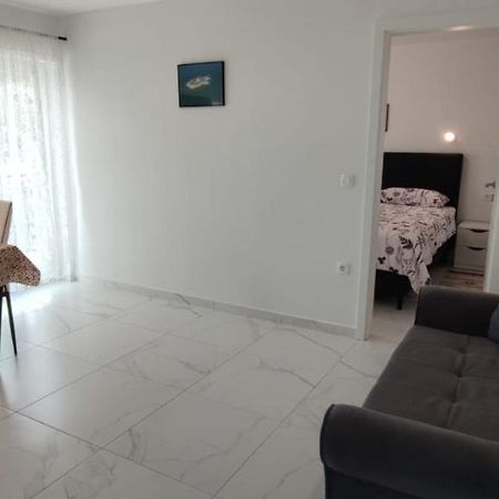 Apartments Inbox Kostrena Esterno foto