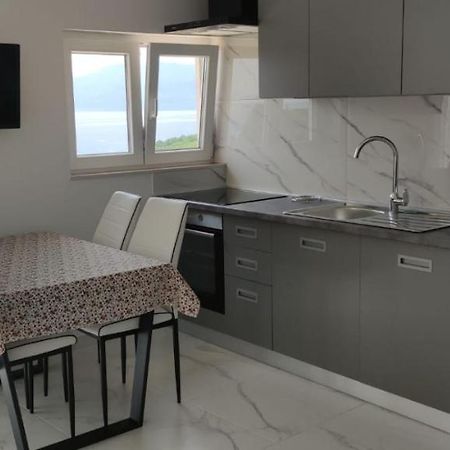 Apartments Inbox Kostrena Esterno foto