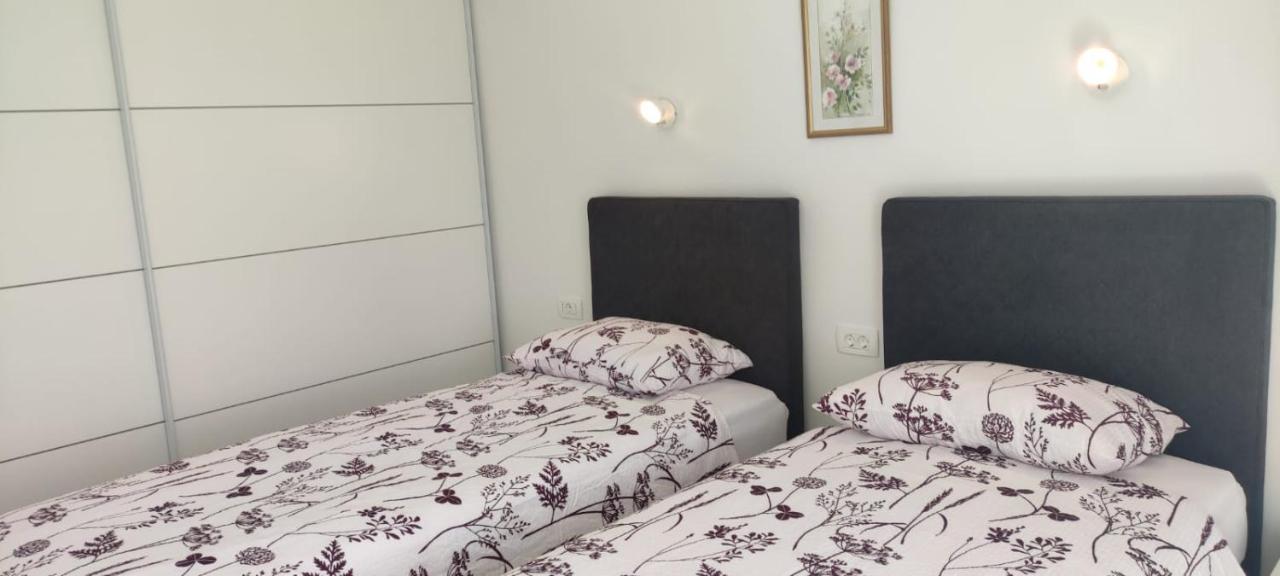 Apartments Inbox Kostrena Esterno foto