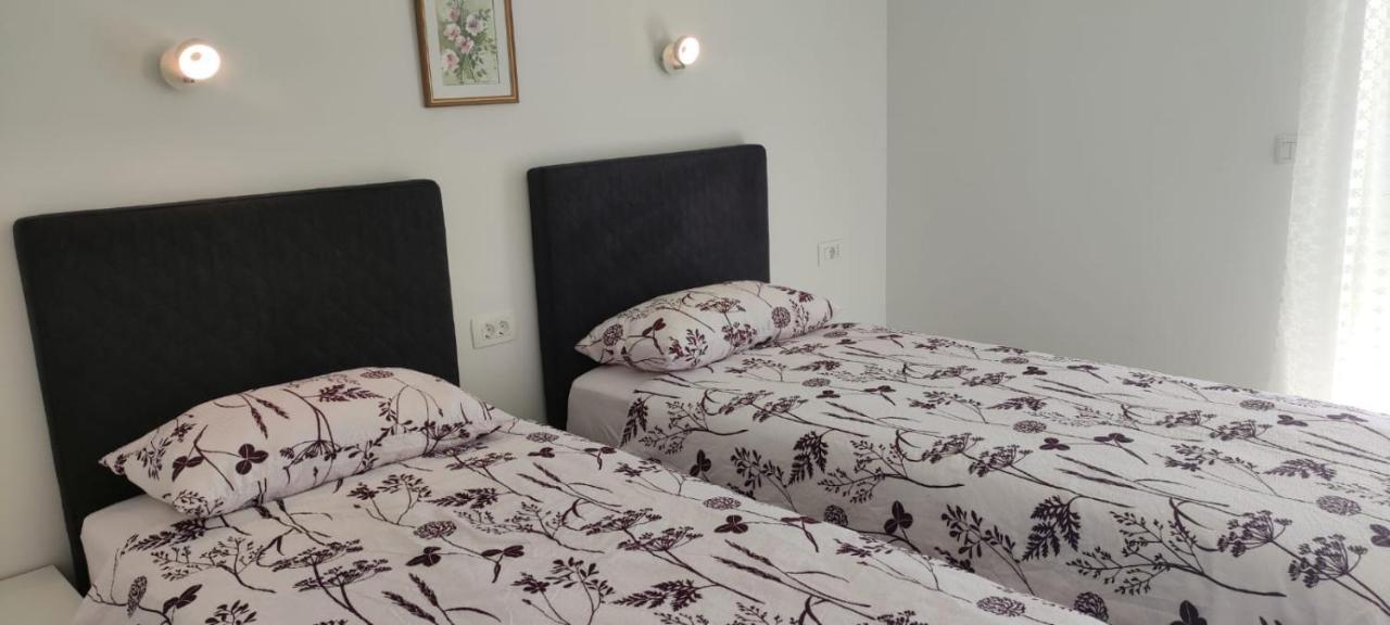 Apartments Inbox Kostrena Esterno foto